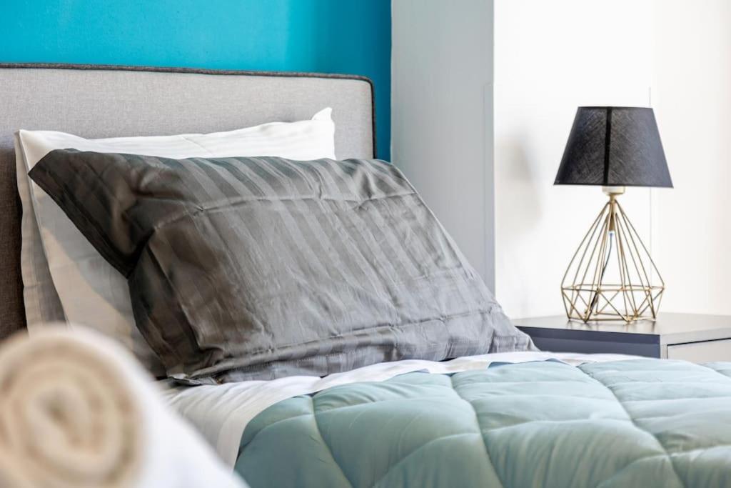 Maricool Minimal Spacious Downtown Loft Candia Esterno foto